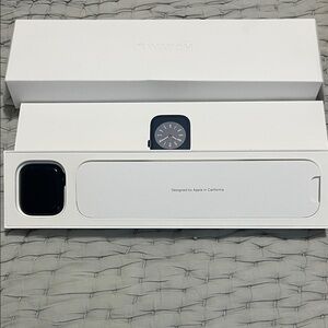 Apple Smartwatch - Black and White